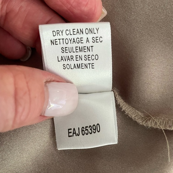 BCBG MAXAZRIA SILK COCKTAIL DRESS.EMPIRE WAIST.ABSTRACT ANIMAL PRINT.SIZE 4 - Picture 14 of 16